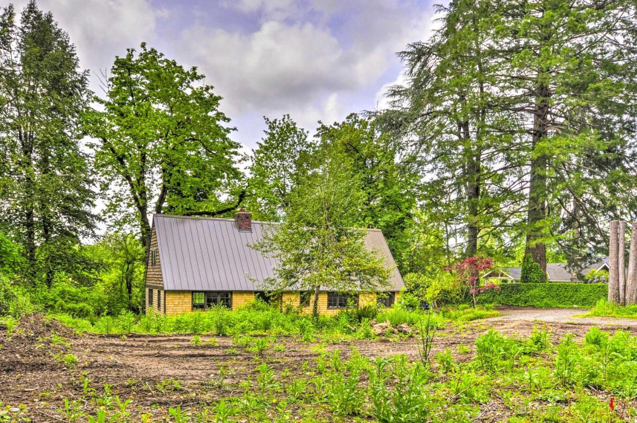 Peaceful And Elegant Cottage With Riverside View Oregon City Buitenkant foto